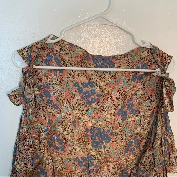 Women's Sleeveless Open Blouse Tie Strap Ruffle‎ Tan Blue Pink Teal Floral - Image 3