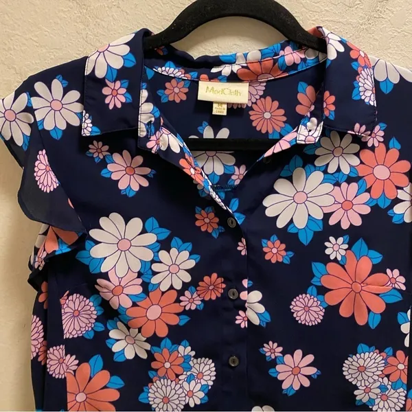 ModCloth Energetic Effort Floral Button-Up Blouse Size M - Image 3