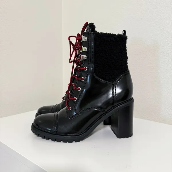 Nine West Phaedra Lace Up Black Leather Sherpa Top Boots 7.5M - Image 4