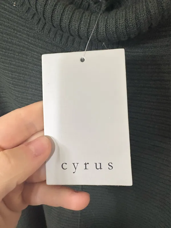 Cyrus Sweater - Image 4