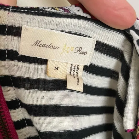 Anthropologie Meadow Rue Top Sleeveless Mixed Media Layered Striped Paisley Red - Image 9