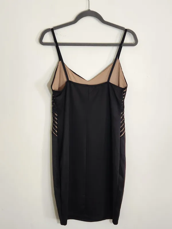 Haute Fox Black and Nude Bodycon Cocktail Dress Size 1XL NWOT - Image 5