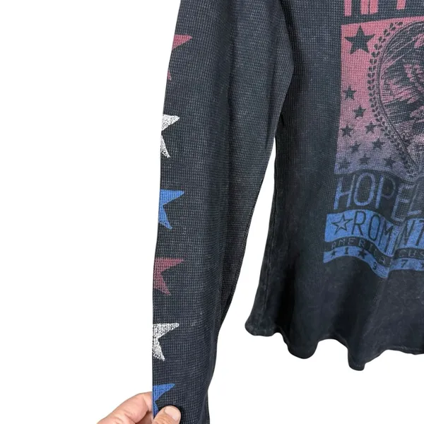 VINTAGE Y2K Affliction Breakdown American Thermal Graphic Top Grey/Blue/Red XS - Image 10