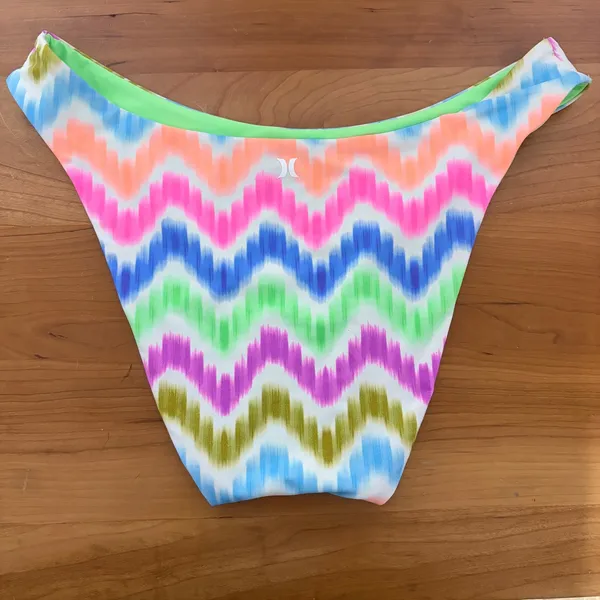 Hurley Chevron Ikat Bikini Set Multicolor Triangle Top S High Cut Bottoms M - Image 6