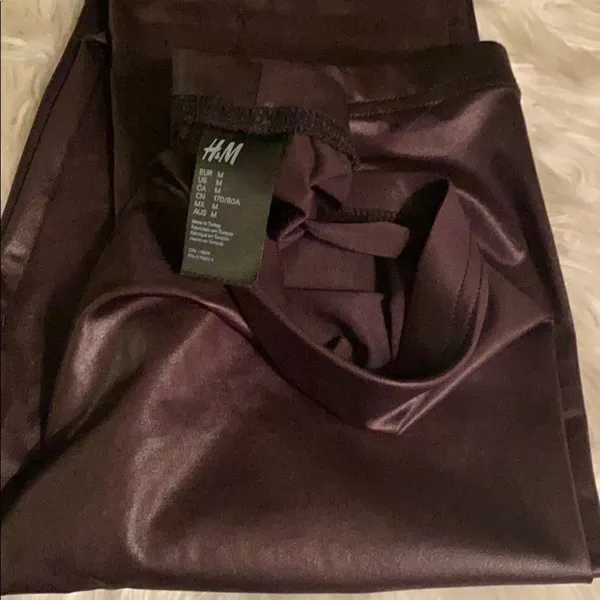 ✨ H&M Brown Imitation leather leggings✨ - Image 4