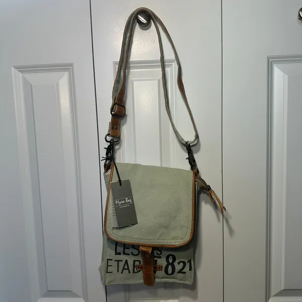 NWT‎ Myra Bag 821 Sage Green Canvas Leather Trim Crossbody Messenger Bag Boho - Image 2