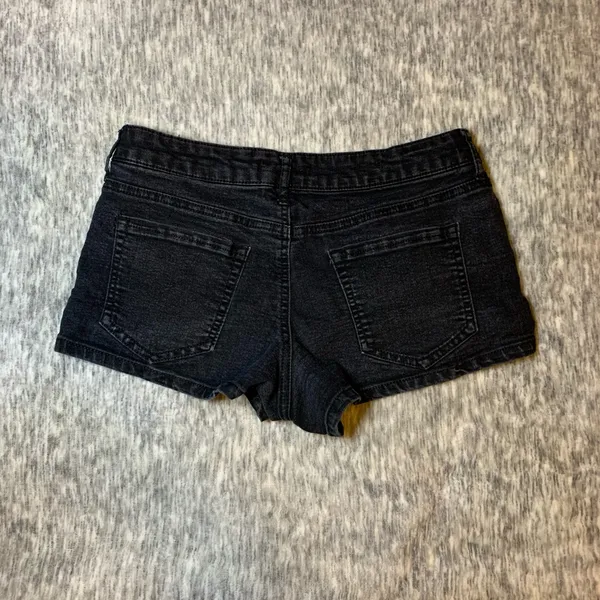 Forever21 black short shorts - Image 2