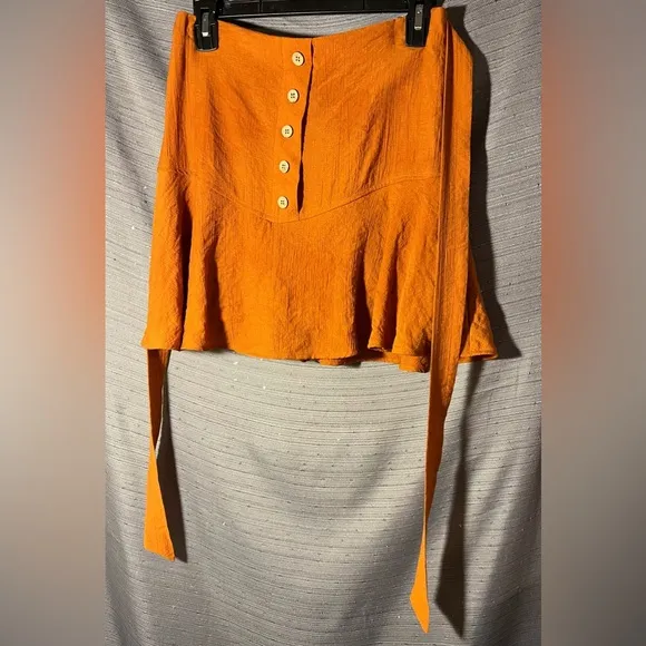 Harper Heritage Burnt Orange Mini Skirt Size‎ Medium - Image 3