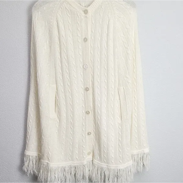 Vintage 60’s chunky knit sweater cape‎ poncho Light ivory - Image 2