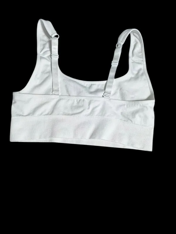 PUMA White Seamless Scoop Sports Bra with Black Logo - Image 3