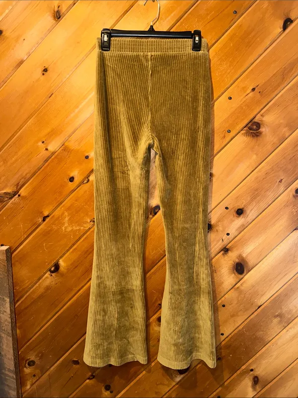 Aerie Groove-On Rib Velour Flare Pant in golden brown - Image 7