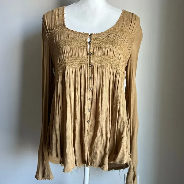 Vintage Free People Olive Green Smocked Button Statement Blouse Boho Size S - Image 2