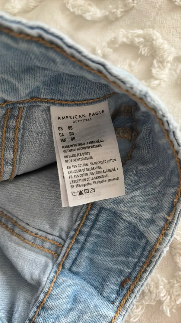 American Eagle Denim Skirt - Image 4