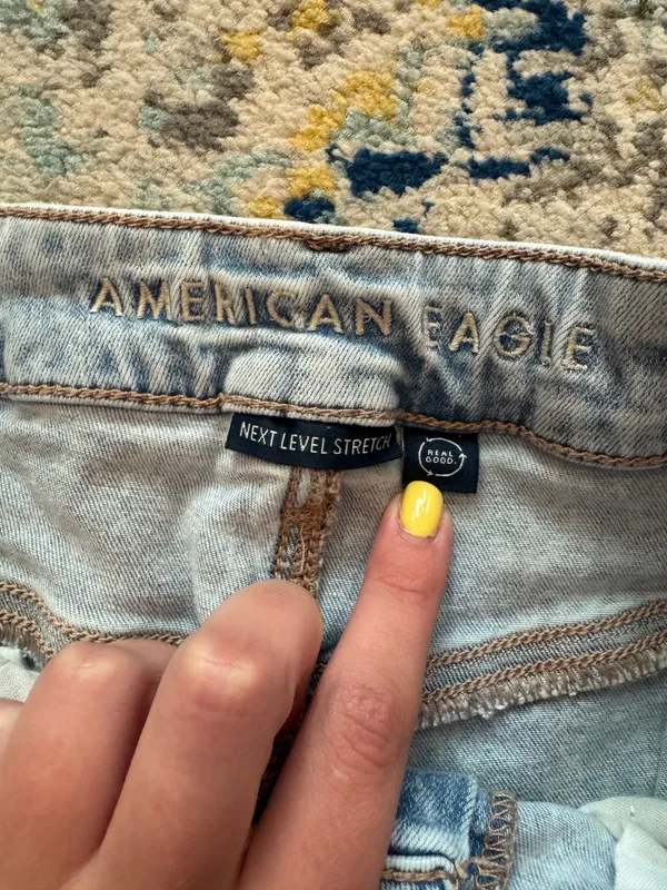 American Eagle Shorts - Image 4