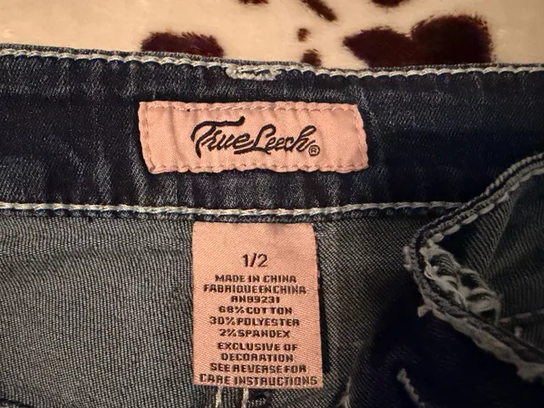 True luck bell bottom jeans Blue Size 2 - Image 4