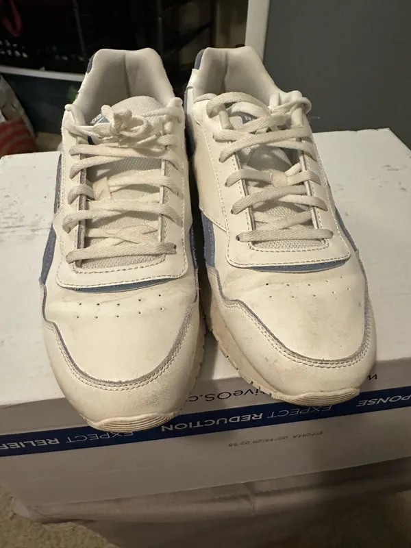 Reebok White Sneakers with Light Blue Trim - Image 5