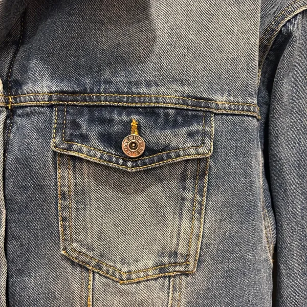 Love Tree Denim Womens Large Sherpa Lined Denim Trucker Jacket Medium Blue Wash - Image 3