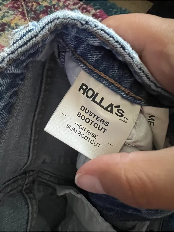 Rollas Light Wash Women's Flared Jeans - Classic High-Rise Style - Image 9
