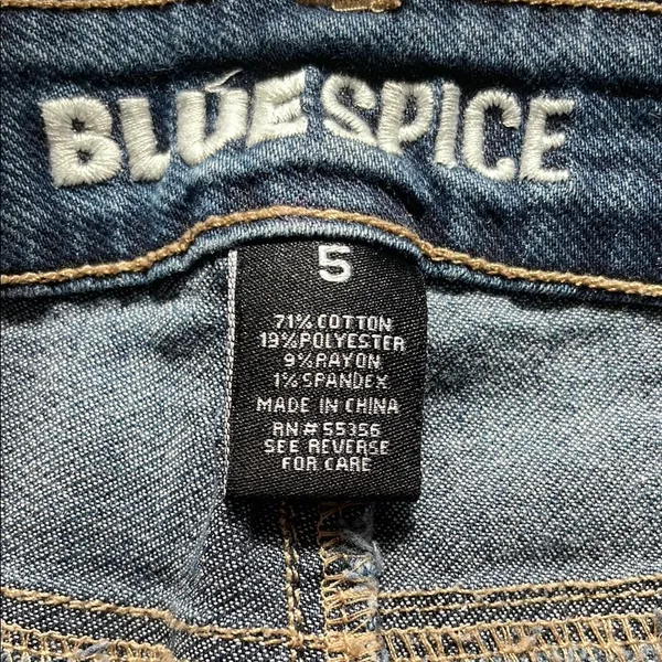 Blue Spice Blue Distressed Junior’s Jeans - Image 3