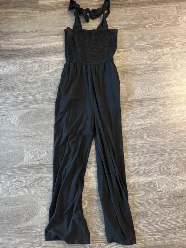 Black Bow Jumpsuit Size M - Image 4