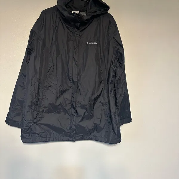 Columbia Black Light Weight Jacket - Image 2