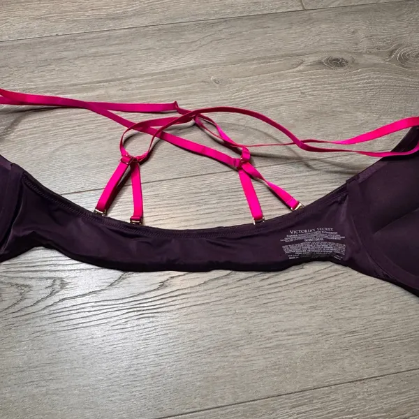Victoria's Secret Plunge Bra 32B Purple Lace Push Up 2 Sizes Strappy Very Sexy‎ - Image 4