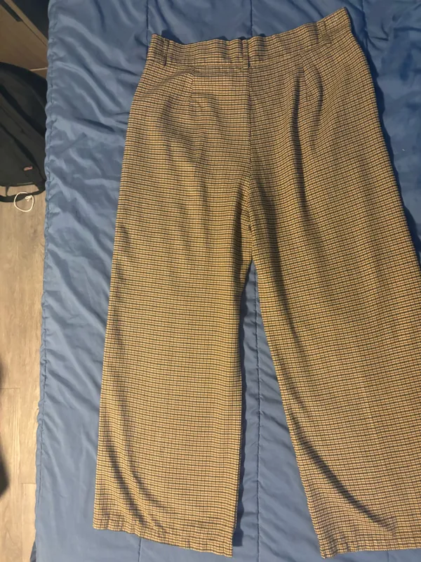 Women's Beige Black Check Pleated Wide-Leg Dress Pants Button Accent XL - Image 8