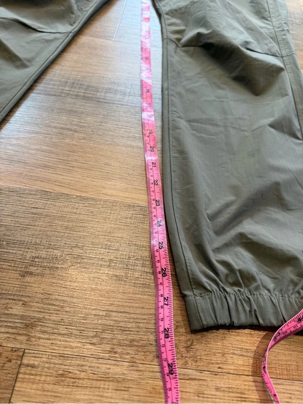 Abercrombie & Fitch Women’s Olive Track Joggers Size M - Image 5