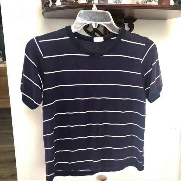 Brandy Melville blue and white striped top - Image 11