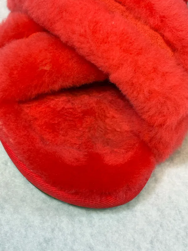 UGG - Womens Scuffita Slippers reddish/orange color ) fluffy Size US 9 #shearling #slippers - Image 9
