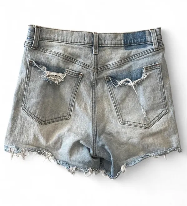 Abercrombie High-Rise 4" Shorts - Image 3