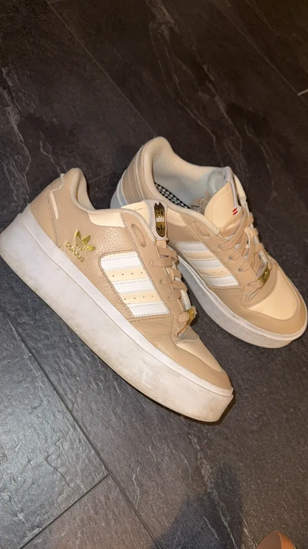 Adidas Shoes - Image 5