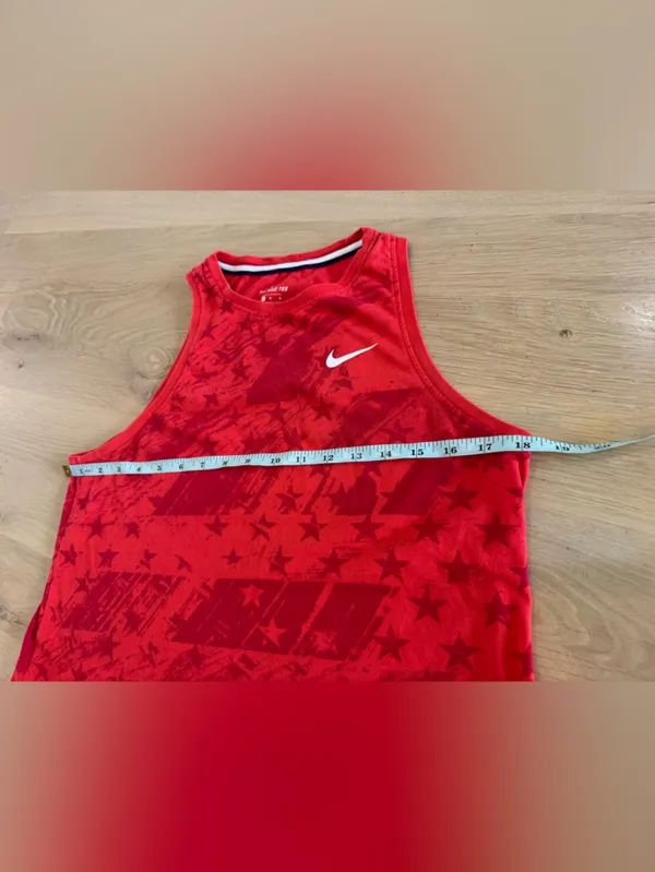 Nike women's sleeveless tank top USA red flag size medium - Image 5