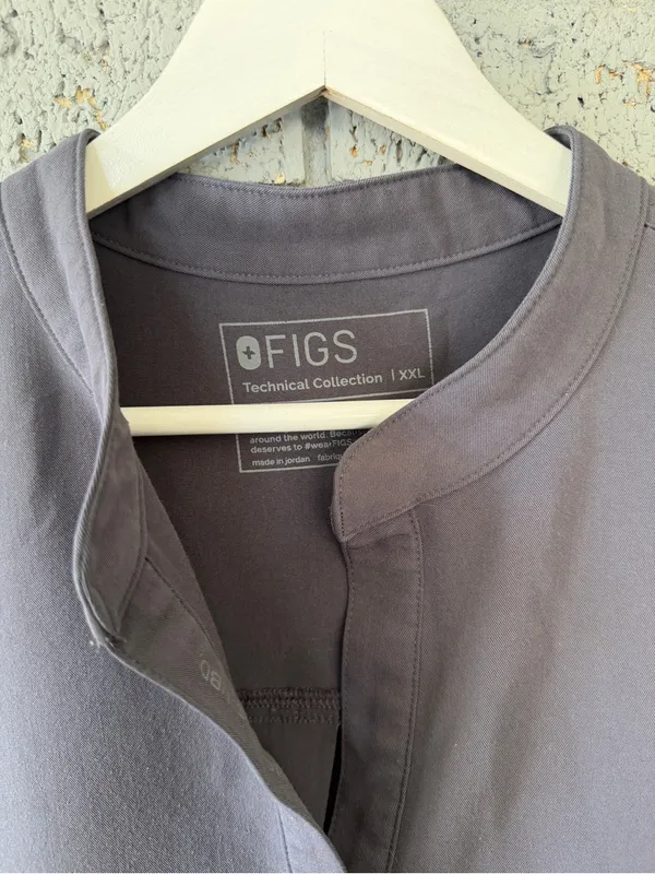 Figs Rafaela Scrub Top Charcoal Size XXL - Image 5