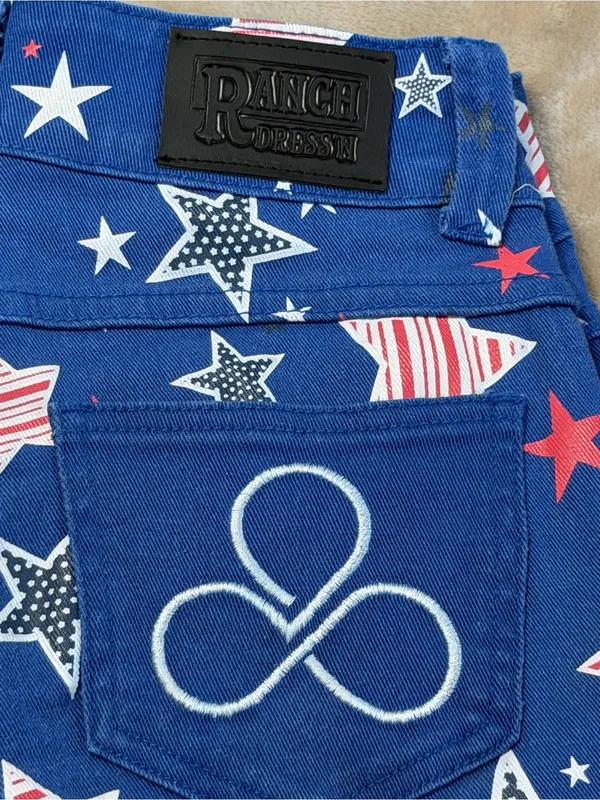 Ranch Dress’n Fallin Taylor Blue Star-Print Jeans Size 28 - Image 5