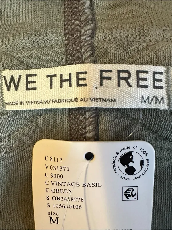 Free People Oversized Comfort Zone V Neck Pullover Sweatshirt Basil Medium NWT - Image 9