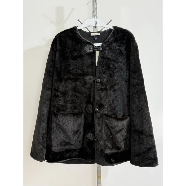 NWT Universal Thread Women Black Faux Fur Toggle Jacket Coat Pockets Size XL - Image 4