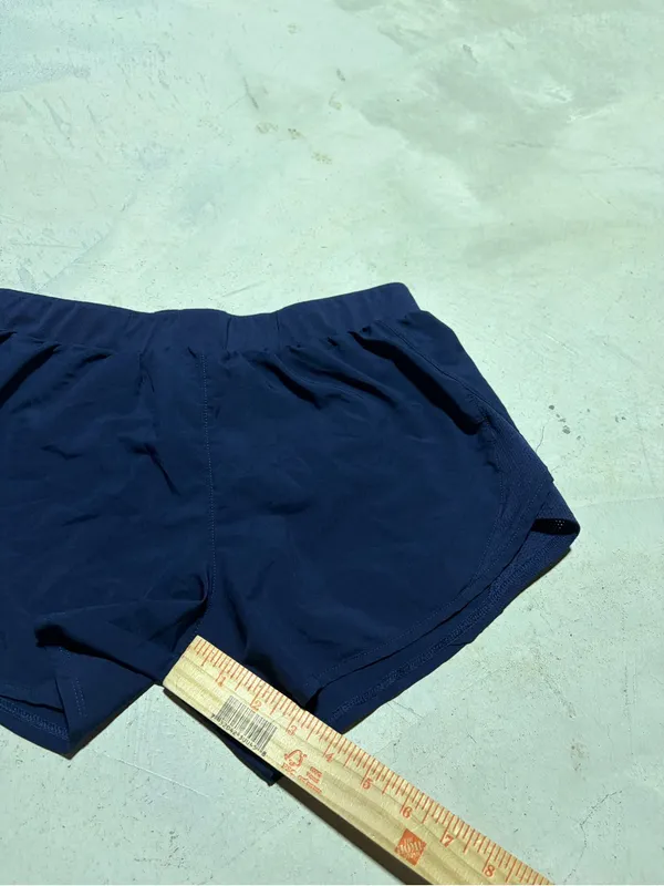 Under Armour Navy Women's Athletic Running Shorts small - Image 7