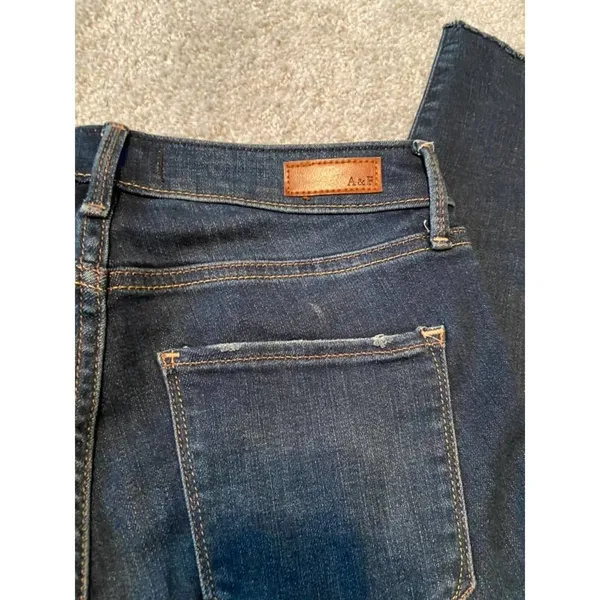 Abercrombie & Fitch Harper Low‎ Rise Ankle Jeans Dark Wash Distressed Size 25 0S - Image 4