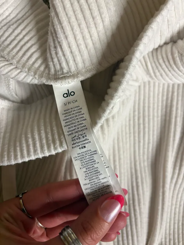Alo Yoga Muse Hoodie Cropped Ribbed Sweatshirt and pants - Image 2