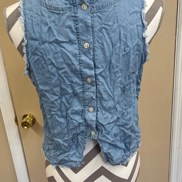 Thread & Supply Light Blue Frayed Tank Top - Image 2