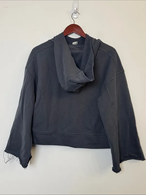 Alo Yoga oversized Box Crop Hoodie Raw Hem Cotton Blend Sweatshirt Womens sz xs - Image 6