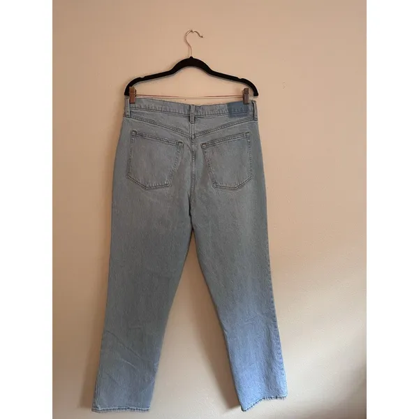Abercrombie & Fitch 90’s Straight‎ Jeans Size 32/14 Ultra HR Vent Hem Light Wash - Image 11