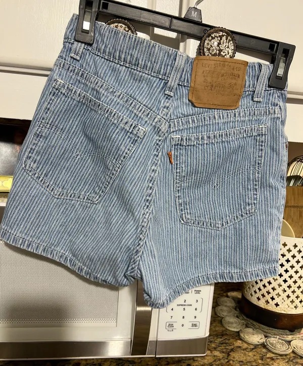 Levi's Vintage  Size 7 - Image 2