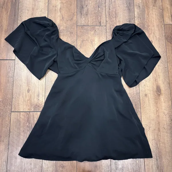 Abercrombie & Fitch Angel Sleeve Mini Skort Dress Women's L Silky Feel Open Back - Image 3