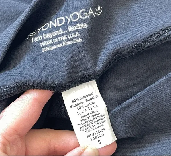 Beyond Yoga Leggings cut out crop womens Black (small) athleisure workout gym - Image 2