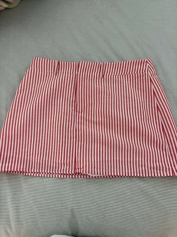 Skirt Red Size M - Image 2