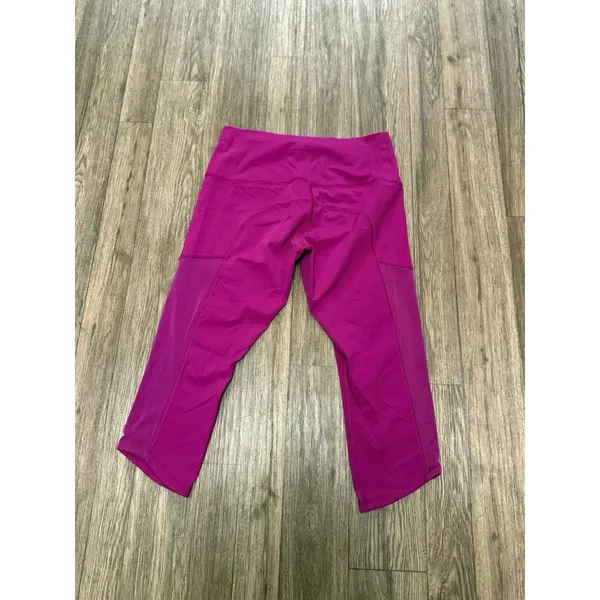 Women's LULULEMON Size 12 Magenta Hot To Street Crop Legging‎ - Image 2