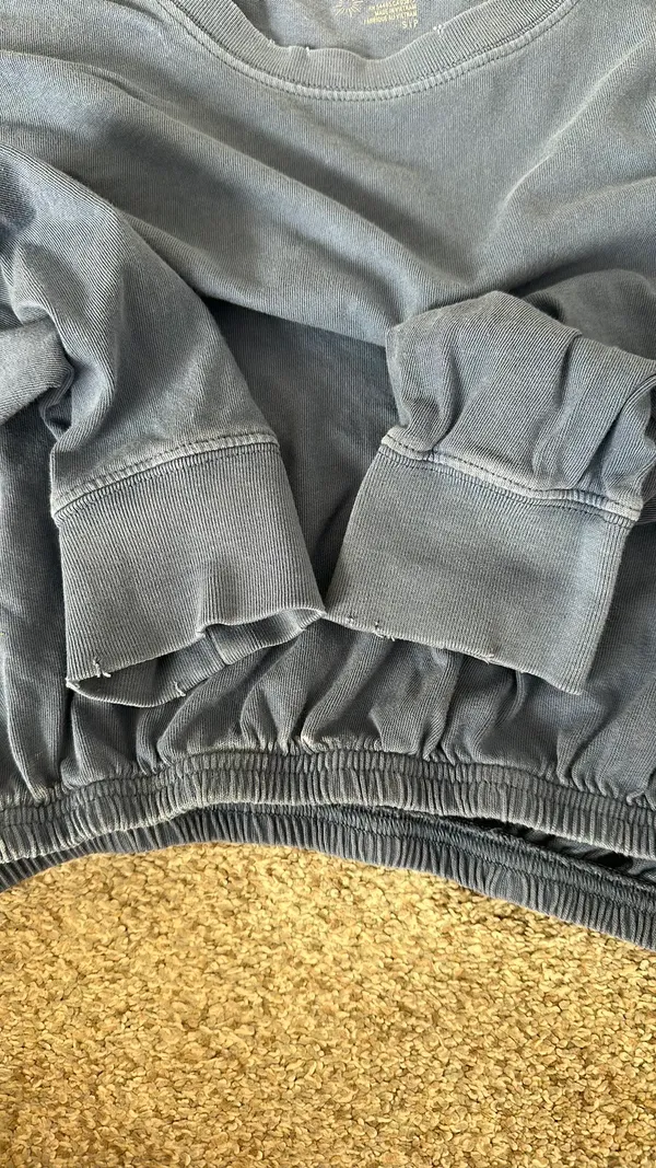 Aerie Distressed Long Sleeve Sinched Crop Top - Image 2