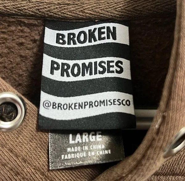 Broken Promises Brown Hoodie with Green Skull Graphic Pullover size Large - Image 5